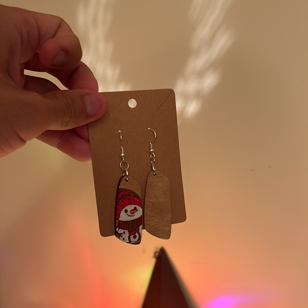 Handmade Wooden Snowman Christmas Dangle Earrings Hand Painted Winter Holiday - Picture 8 of 8